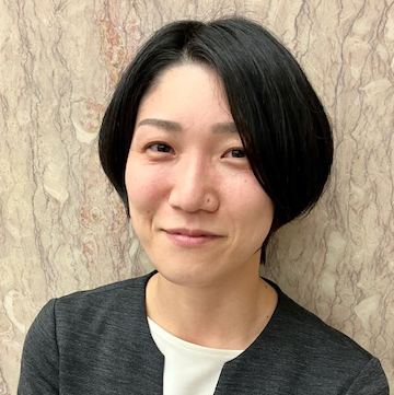 HRコンサルティング　チーフマネジャー　浅利　満理子