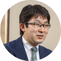大裏宙