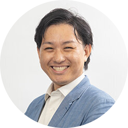 村上泰紫