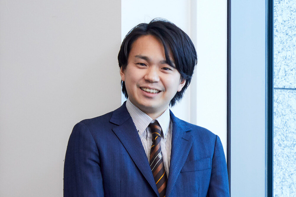 文岩　繁紀